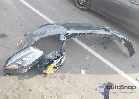 2019 Mercedes-Benz Gls 550 4Matic z USA, uszkodzony, nr VIN 4JGDF7DE5KB233499